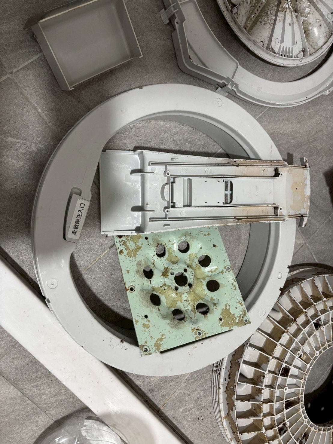 台中南屯直立式洗衣機清洗 