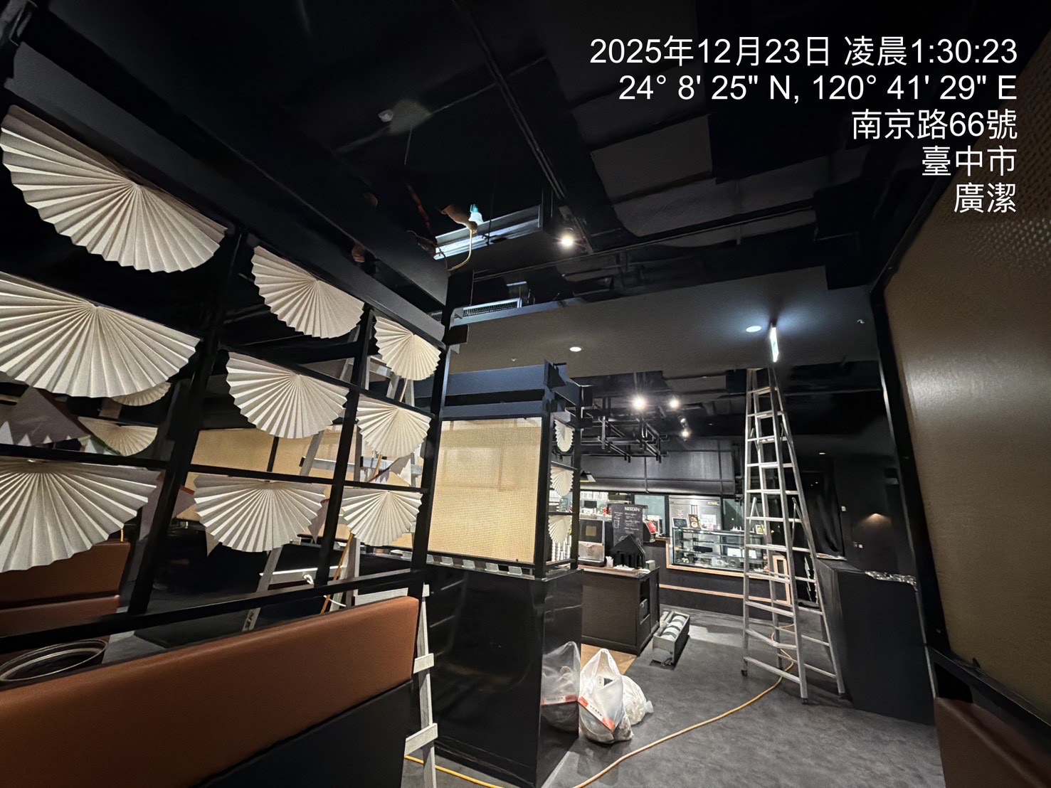 森森燒肉秀泰 四方吹冷氣清洗