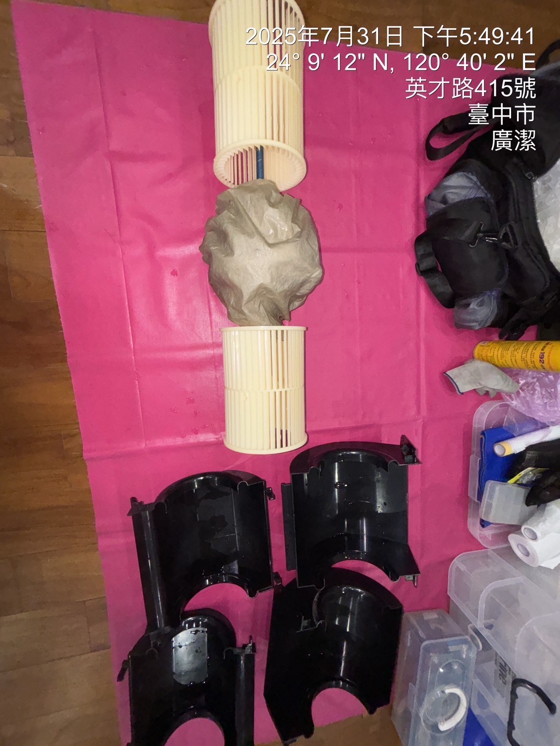 台中西區廚房吊隱式冷氣清洗