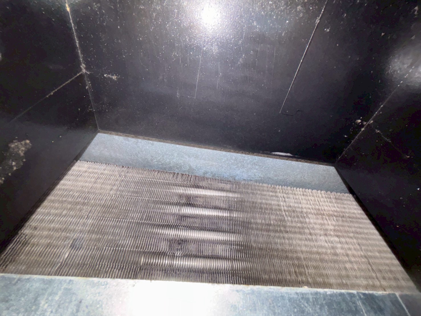 台中北區吊隱式冷氣清洗一台 