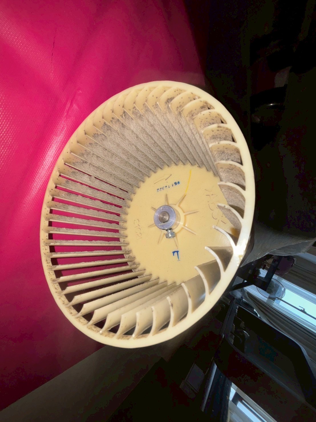 台中北區吊隱式冷氣清洗一台 