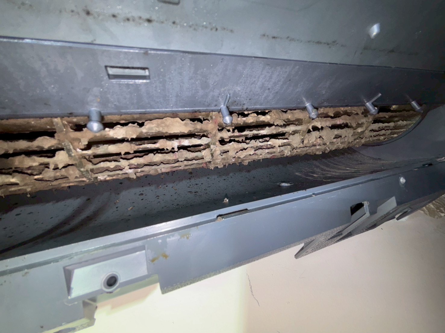 台中北屯分離式冷氣清洗一台