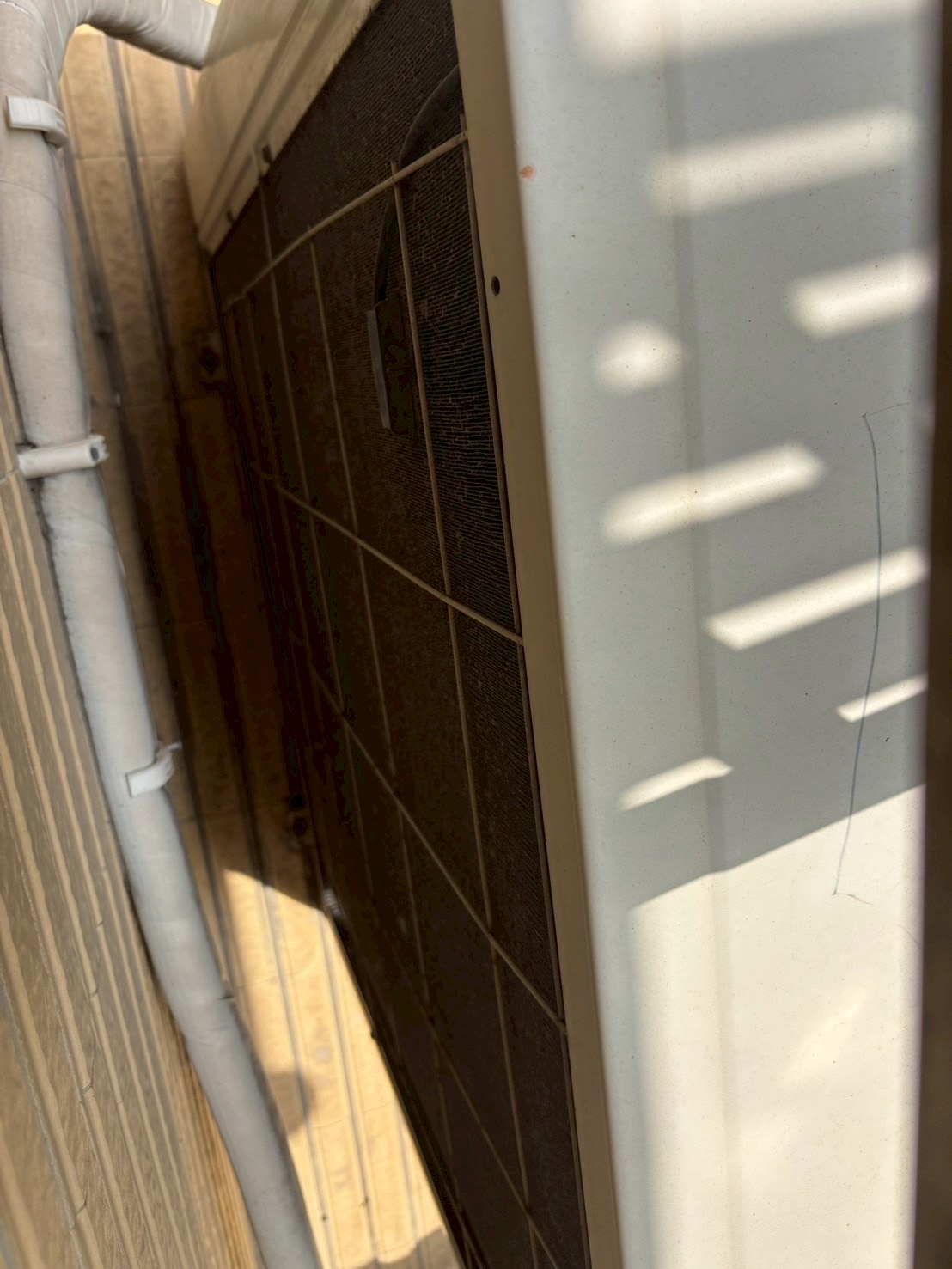 台中西屯區分離式冷氣清洗一台