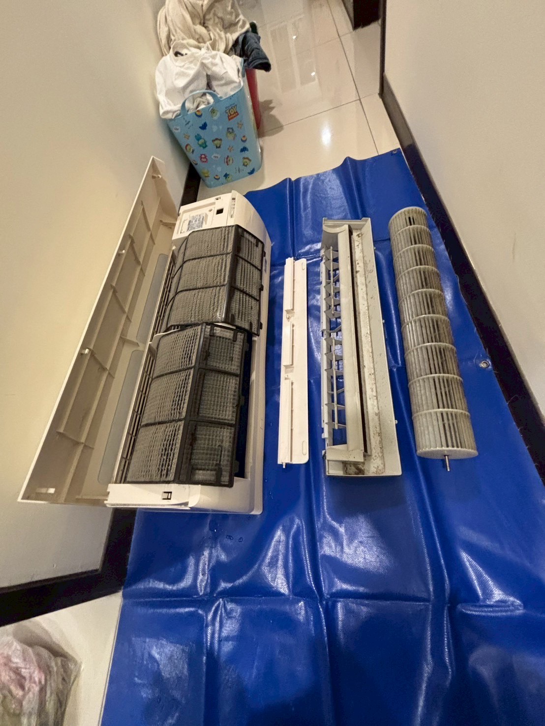 台中北區水湳 分離式冷氣清洗一台