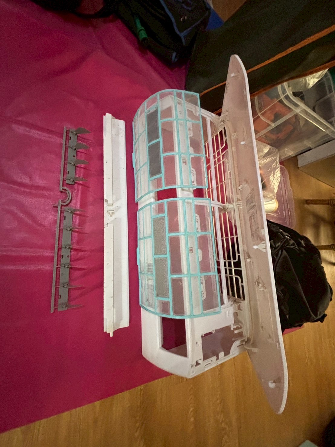 台中西屯區分離式冷氣清洗一台