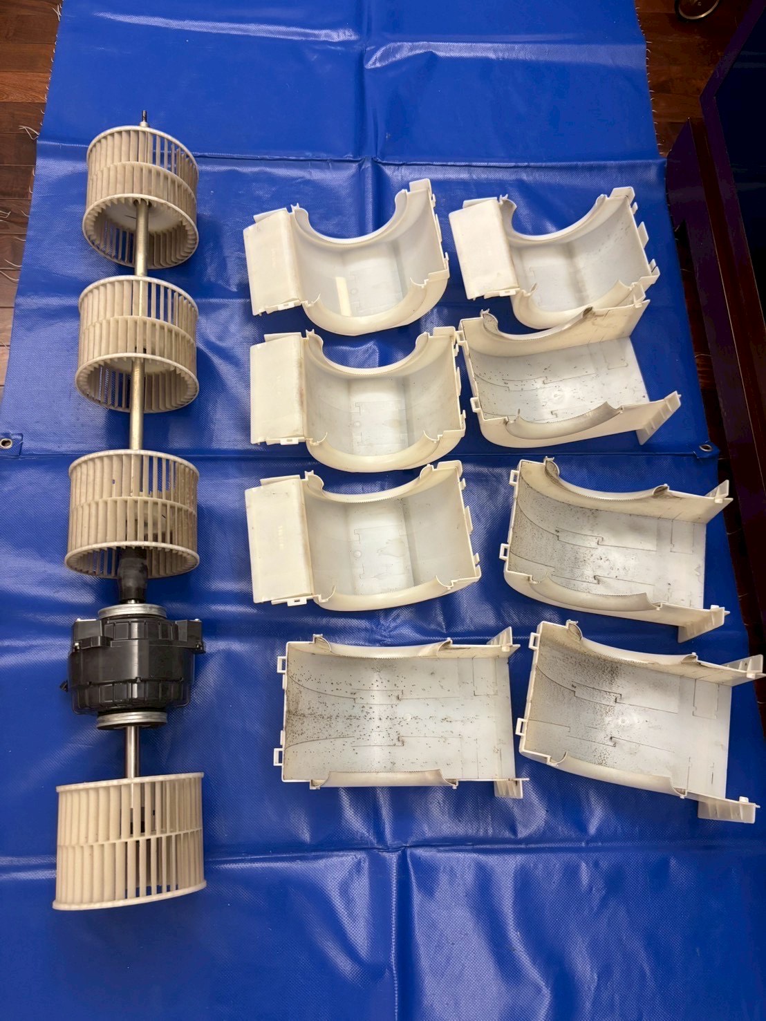 台中豐原吊隱式冷氣清洗三台