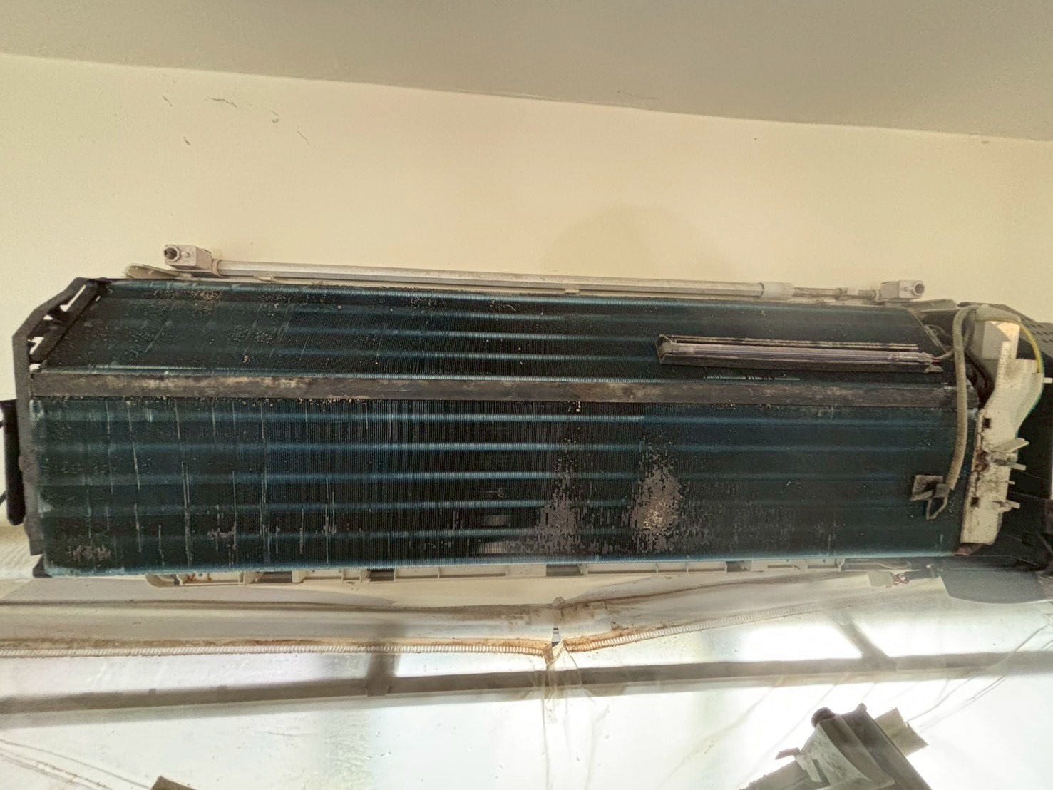 台中北區分離式冷氣清洗一台