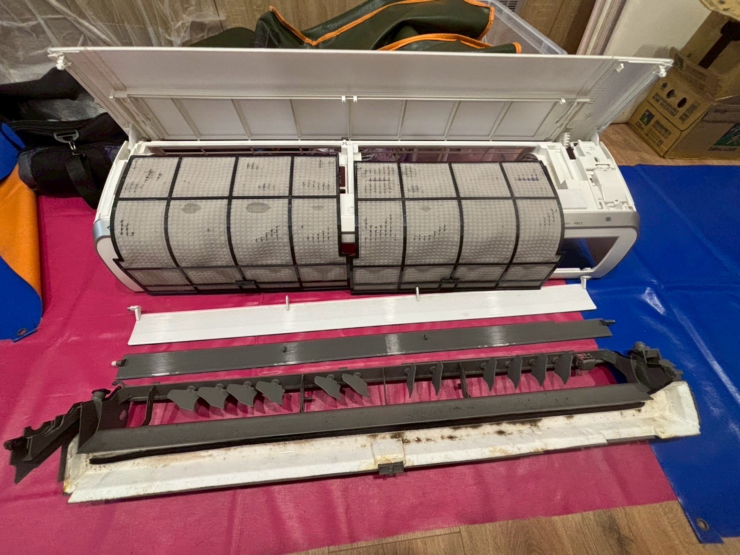 台中烏日分離式冷氣清洗一台