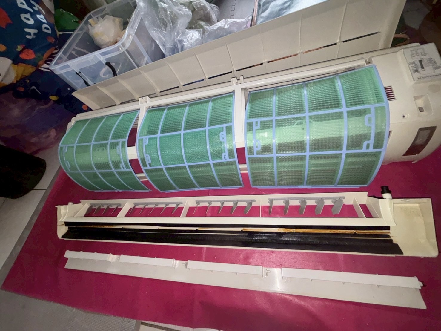 台中西屯分離式冷氣清洗一台