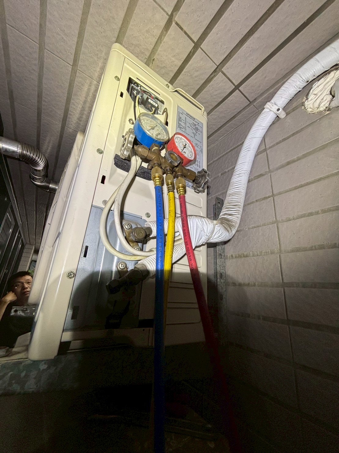 台中太平補冷媒