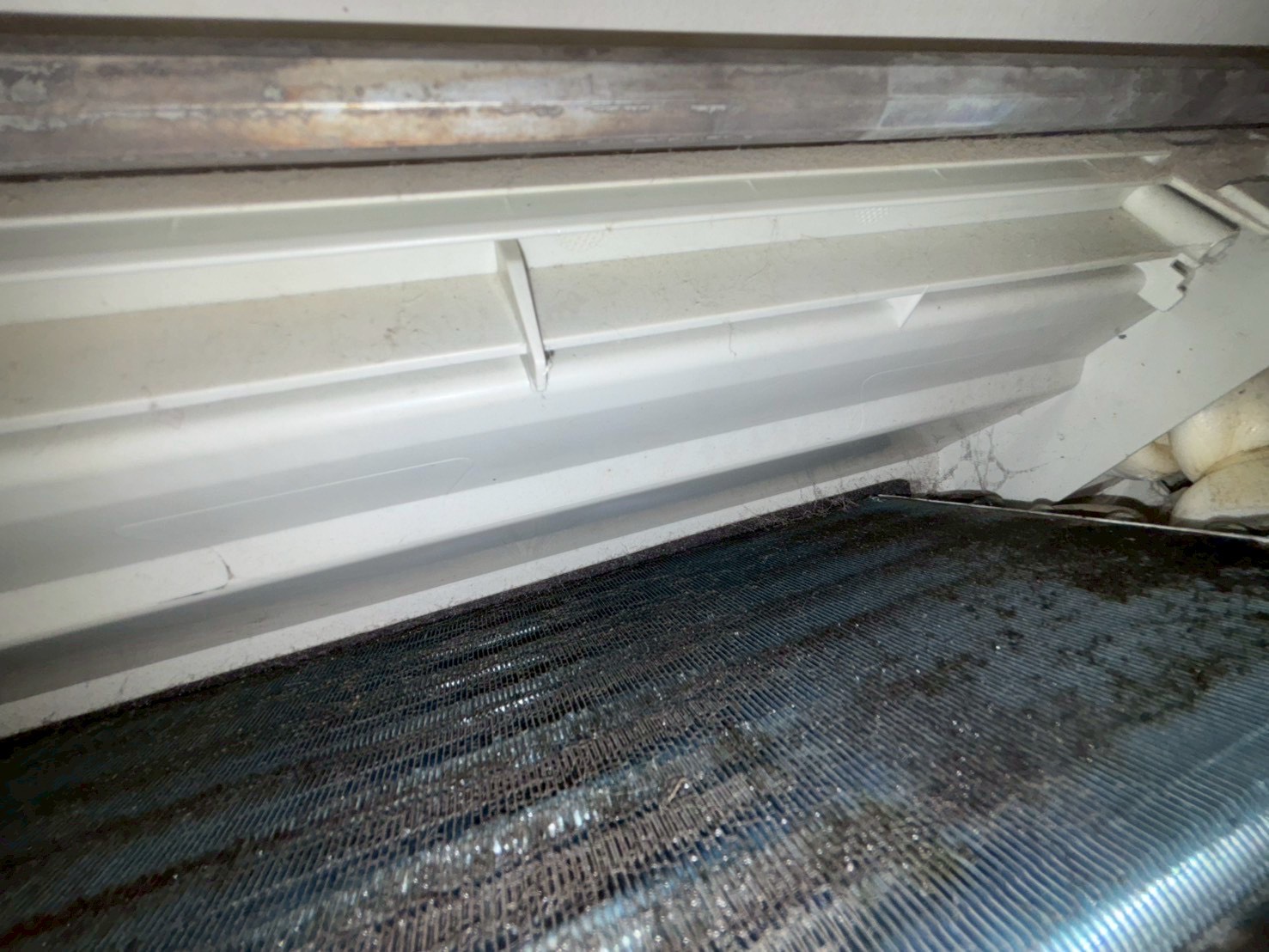 台中嶺東分離式冷氣清洗一台