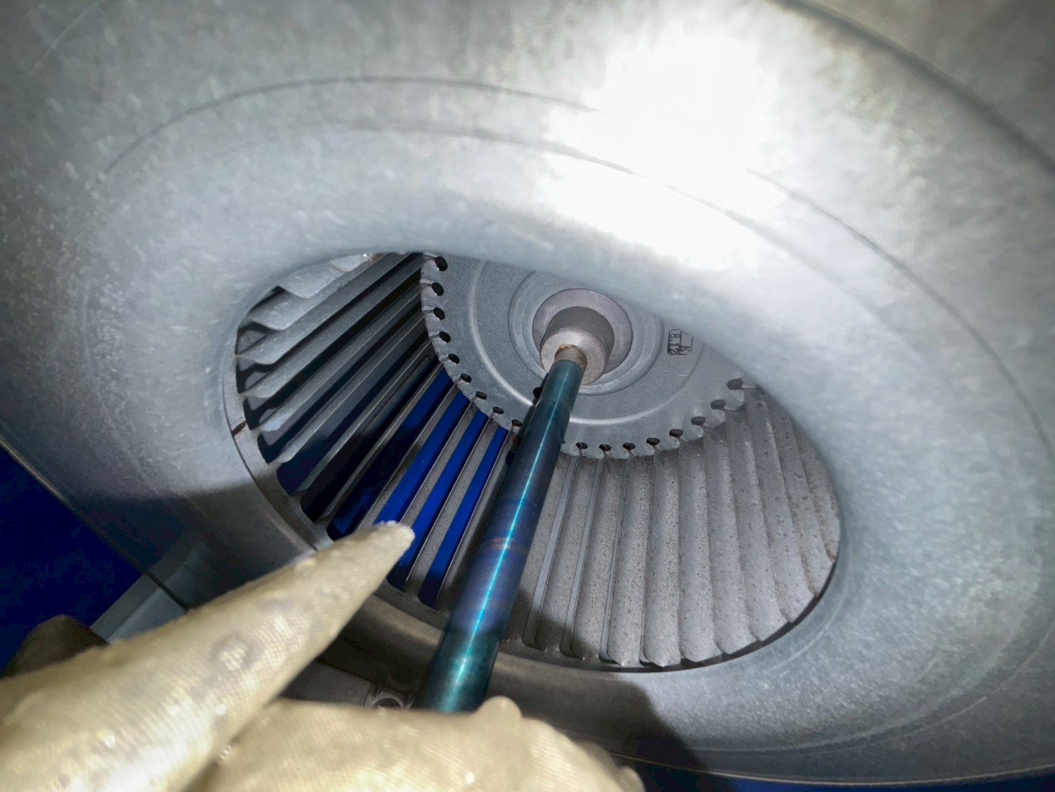 台中工業區吊隱式冷氣清洗、四方吹冷氣清洗