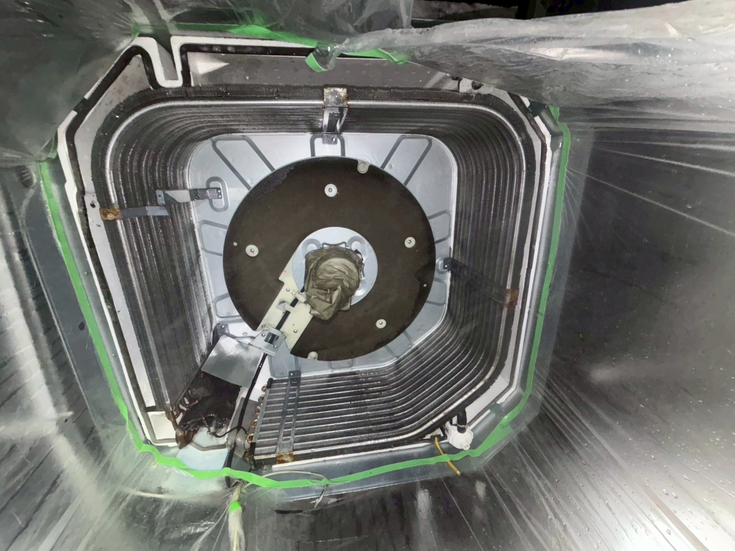 台中工業區吊隱式冷氣清洗、四方吹冷氣清洗