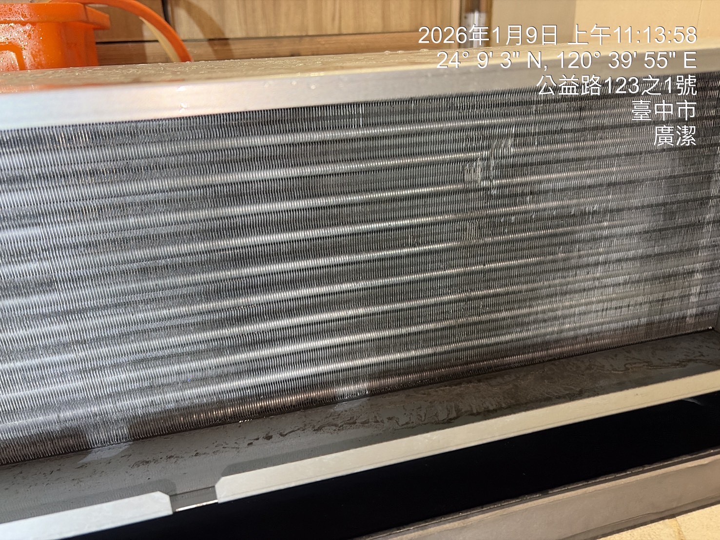 台中西區 移機保養吊隱式冷氣清洗