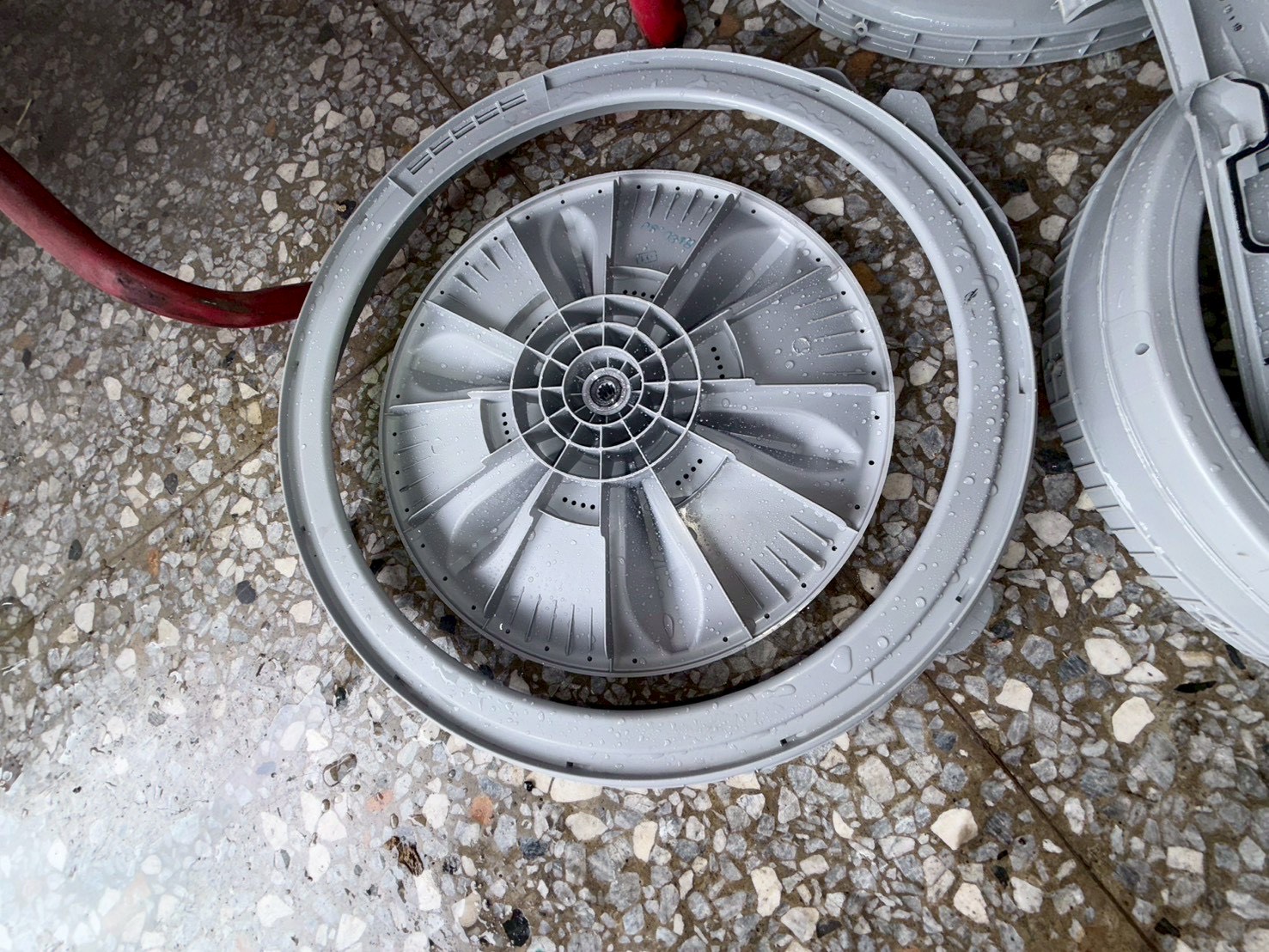 台中北屯洗鞋店滾筒式洗衣機清洗