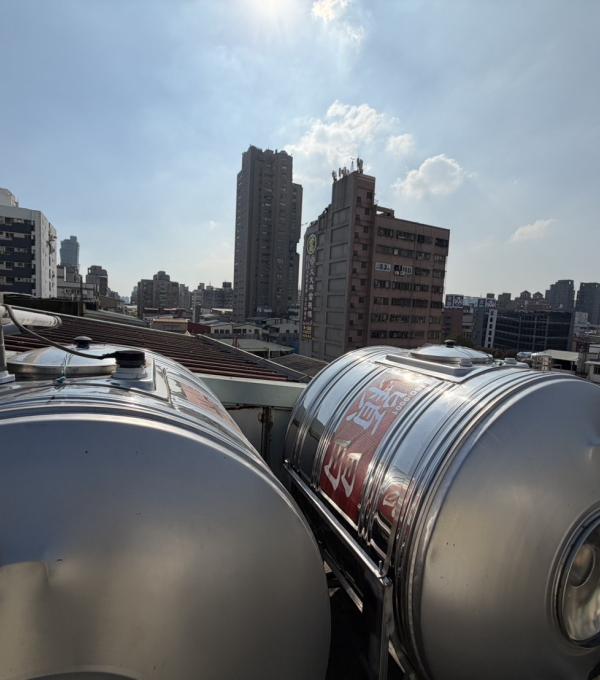 台中西區水塔清洗 廣潔家電清洗 冷氣清洗 洗衣機清洗 水塔清洗