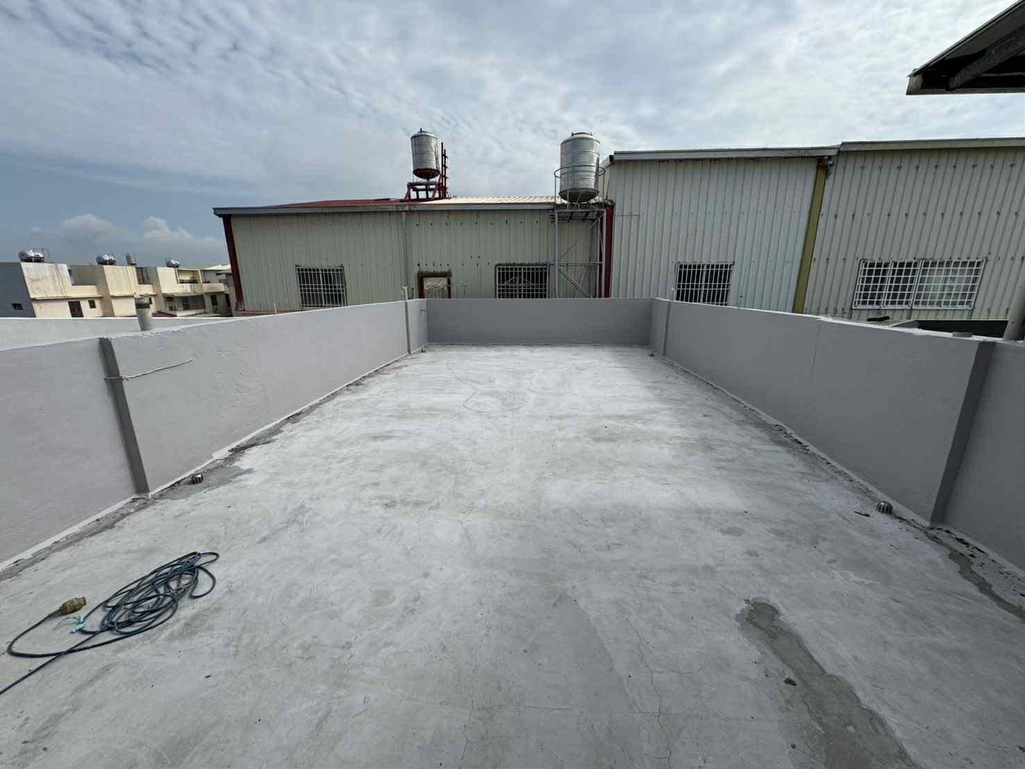 台南鹽水透天屋頂PU防水工程