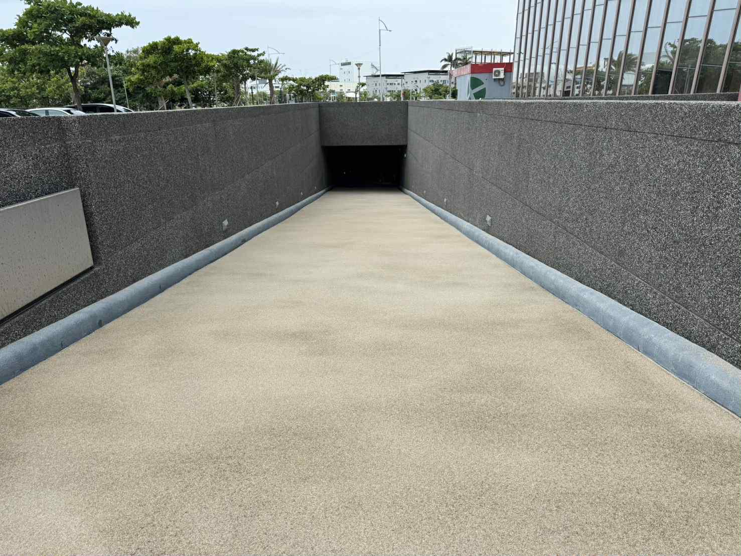 安南科工區車道翻新EPOXY止滑工程