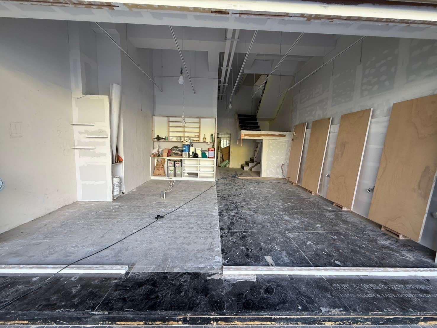 高雄美髮店FRP-EPOXY強化地坪